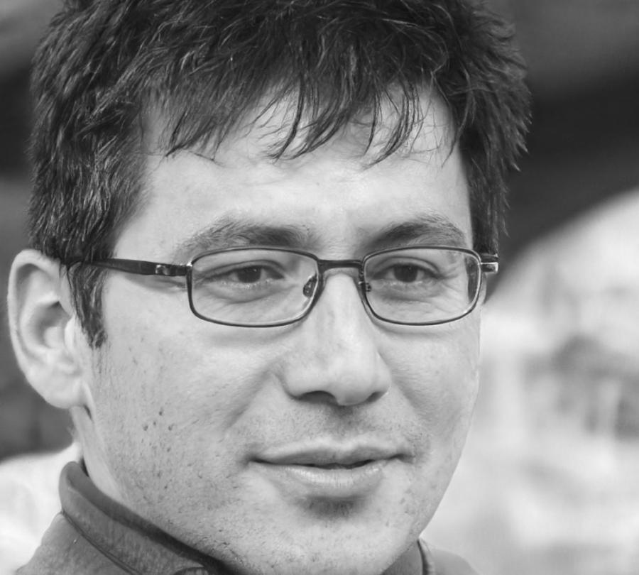 Portrait d'Édouard Villeneuve, analyste financier expert