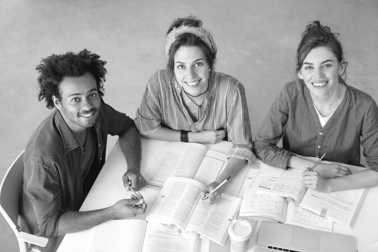 Groupe de participants lors d'un atelier financier collaboratif